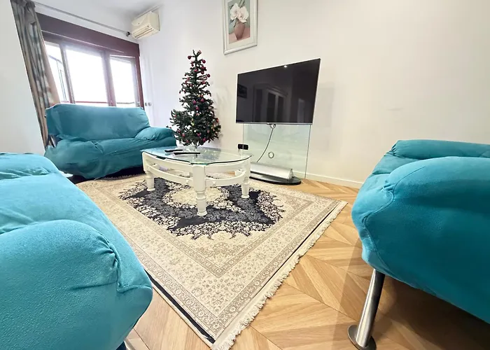 Διαμέρισμα Square 9 *