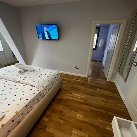 Appartement Square 9 *