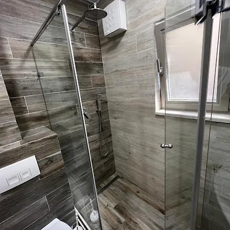 Апартаменты Square 9 Тирана