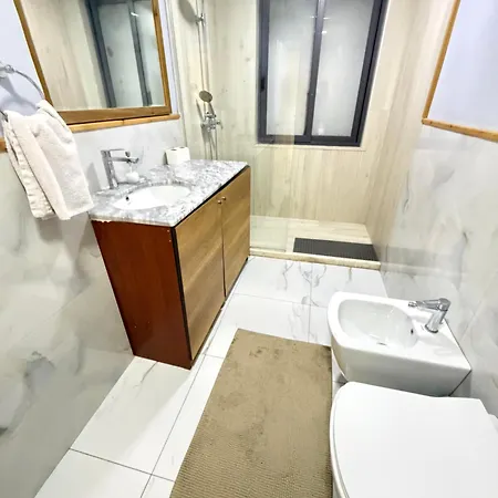 Square 9 Апартаменты